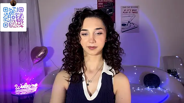 LinaMour webcam