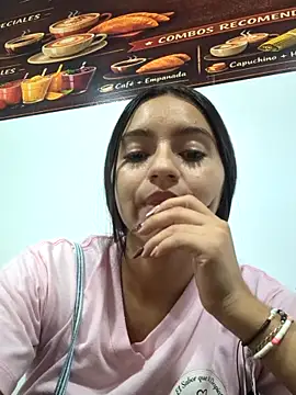DulceCaroX webcam