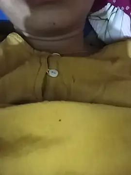 Tamanna-Bhatia live cam on StripChat