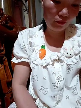 -Titin- live cam on StripChat