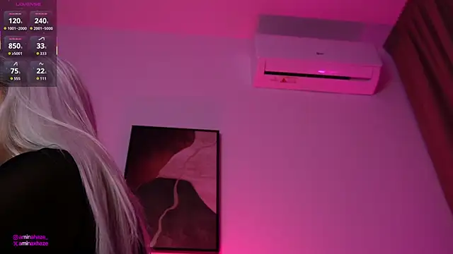 Amina_Haze webcam