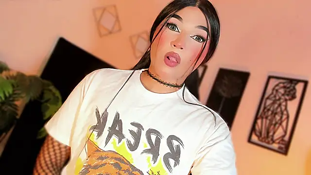 misstreslatin webcam