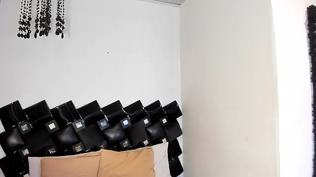 Miia_Thompsonn webcam