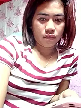 Cutie_body11 live cam on StripChat