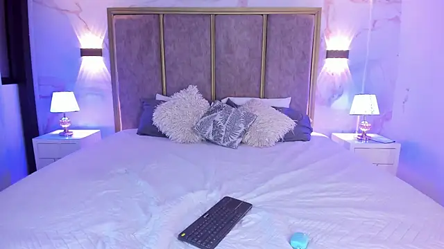 LolaGray__ webcam