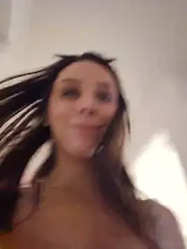 LilyOrion webcam