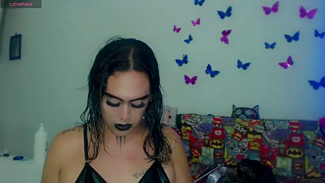 Perla_Hotcortes webcam