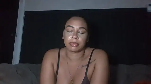 BigBootyJaydaxo webcam