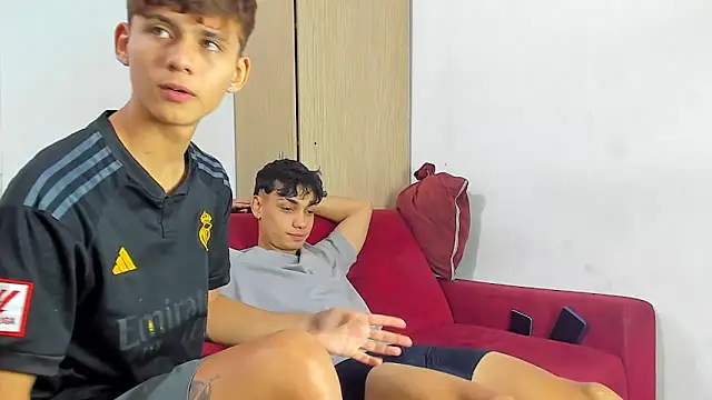 willy_sexxx18 webcam