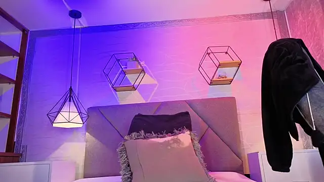 lhiamfitt10 webcam