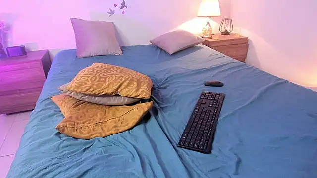 Alazbel8 webcam