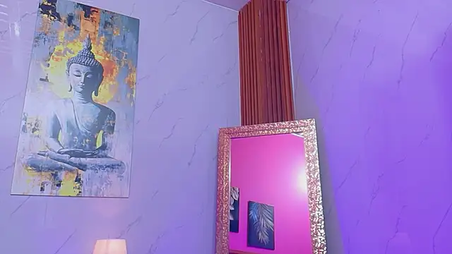 NaughtyyMommyyy webcam