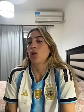 NicoleWilder webcam