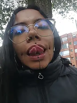 nicole_volkov webcam