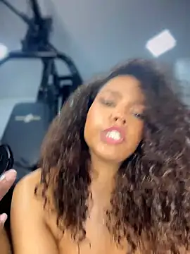 CurlyOopsieXXX webcam