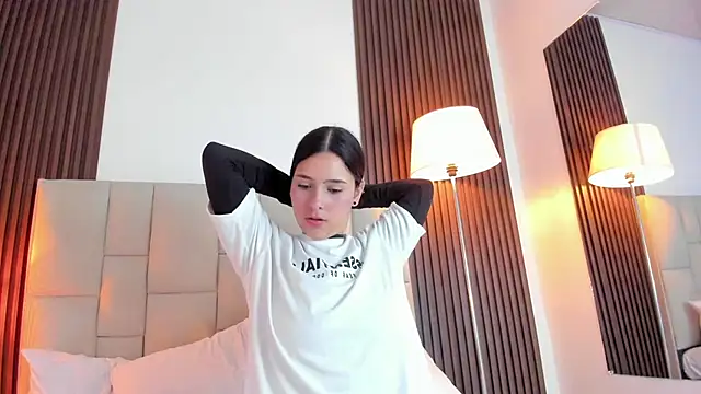 Miaa_Gold webcam