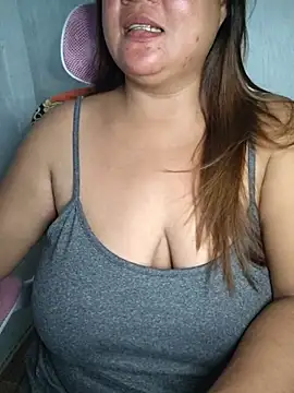 BlackLady_Rose webcam