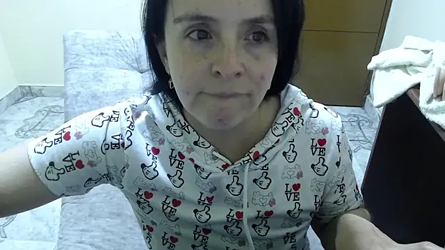 antara_hotgirl webcam