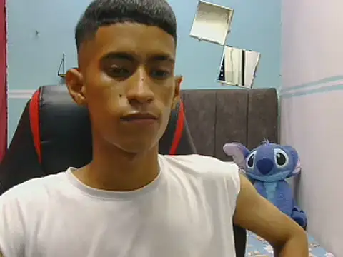 Angelstripboy webcam