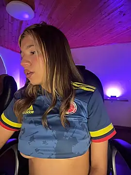 Isabella18_pink webcam