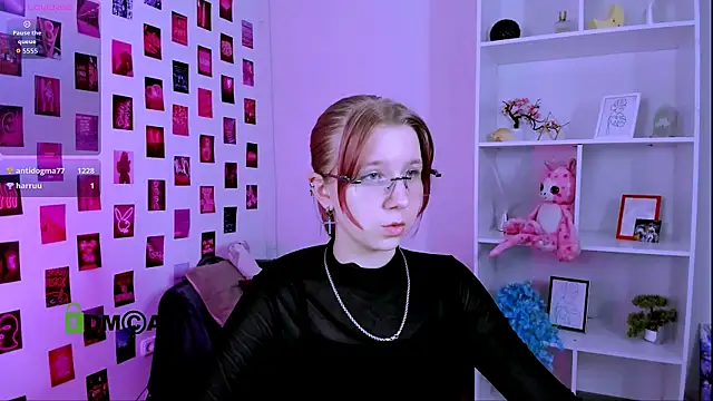 gloria_bubble webcam
