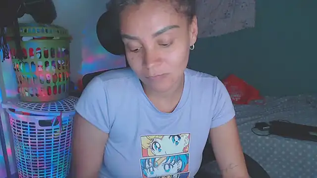 shayna_cute webcam