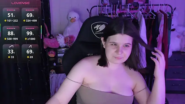 AmyVibess webcam