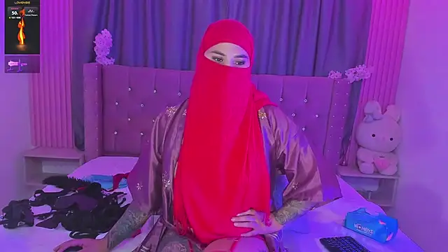 Nayla-Mouna webcam