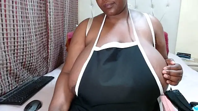CHOCOLATEDARKBUSTYX webcam