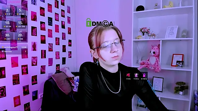gloria_bubble webcam
