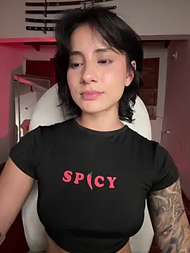 Ale_Lewis webcam