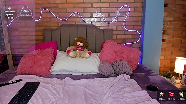 Lia_roselle webcam