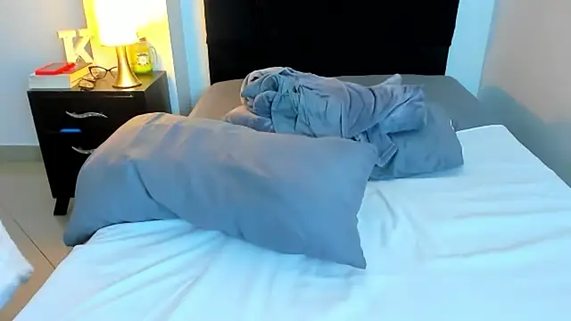 kathyajhonss webcam