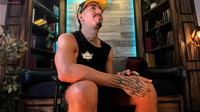 Donovan_Desmond webcam