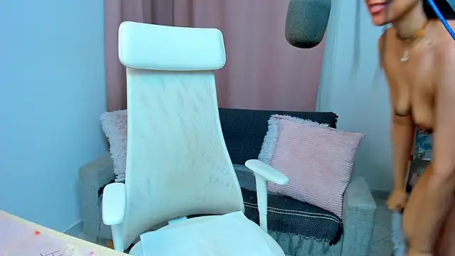 VenusIslove live cam on StripChat