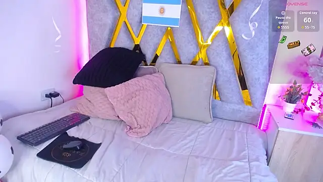 Elizabeth_Evans1 webcam