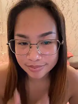 Ponthip webcam