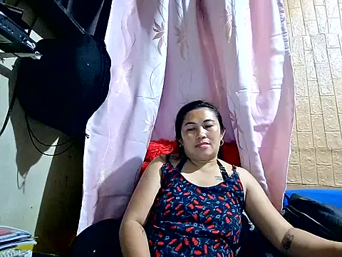 Lonely_Heart webcam