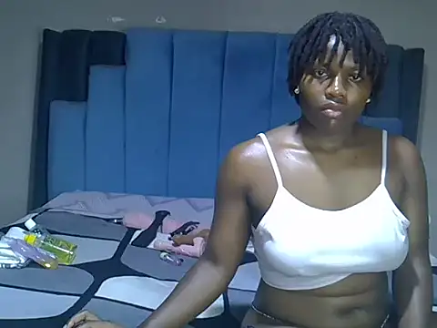 melanin_moon webcam
