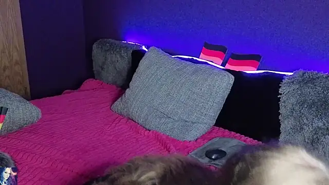 Milla4you_ live sex cam