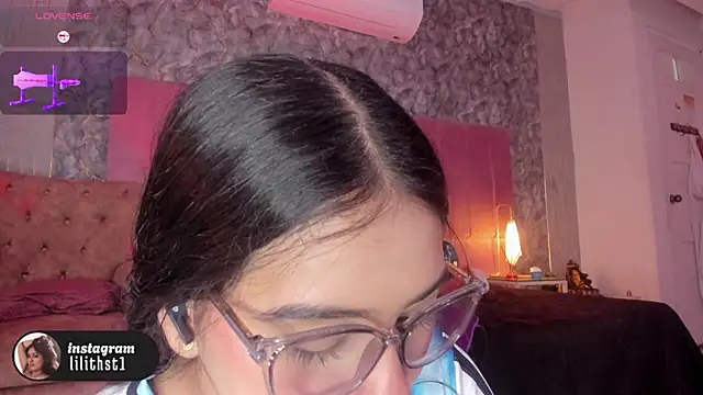 lilithst_ webcam
