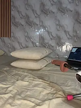 Jessyivonne webcam