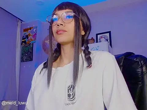 melissahowl live cam on StripChat