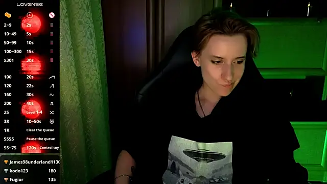 _Shadow_devil__ live cam on StripChat