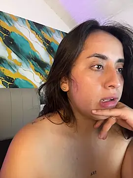 Antonella_Julieta webcam