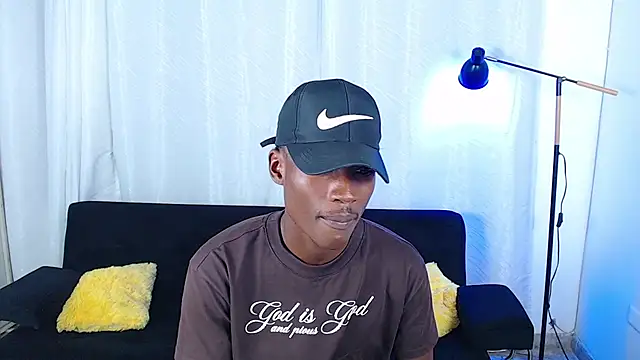 alexaandro18 webcam