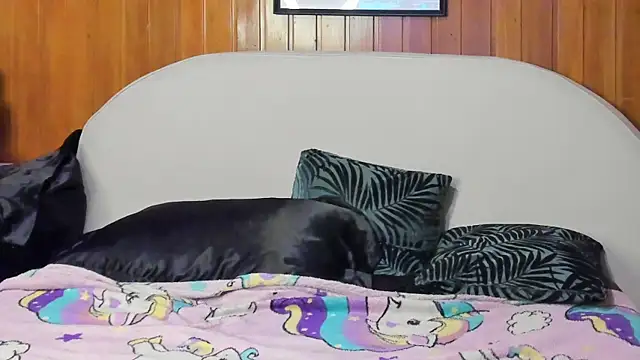 Camila_Foxy webcam