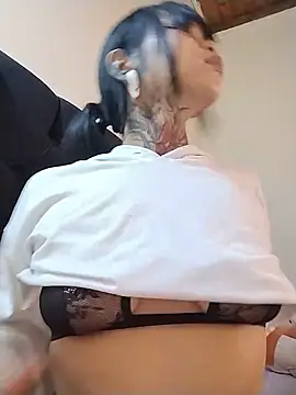 AikoKimura webcam