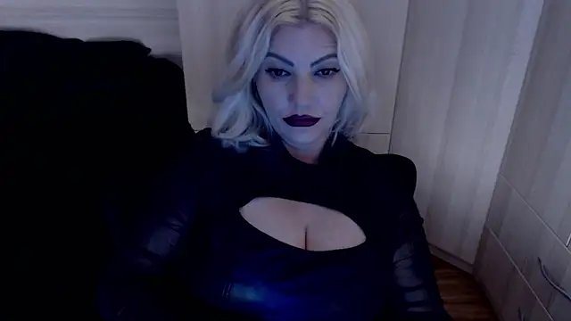 MistressDemi webcam