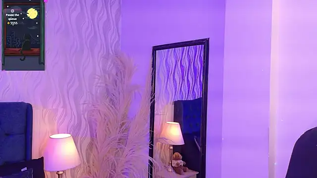 ANNE_HONEY55 webcam